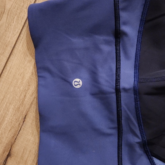 Lululemon leggings - Picture 3 of 4